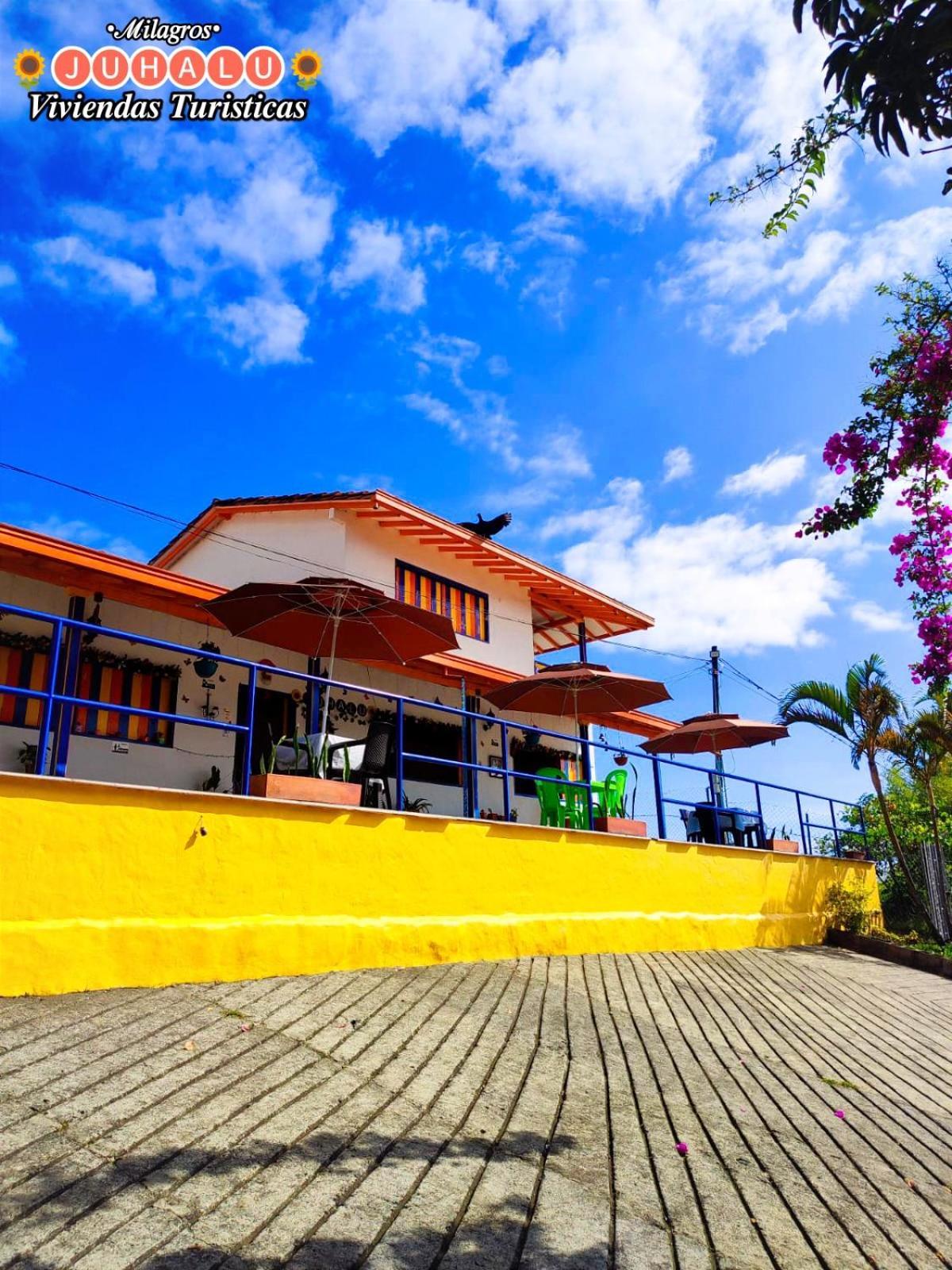 ᒍᑌᕼᗩᒪᑌ Hotel Jericoc  Exterior photo