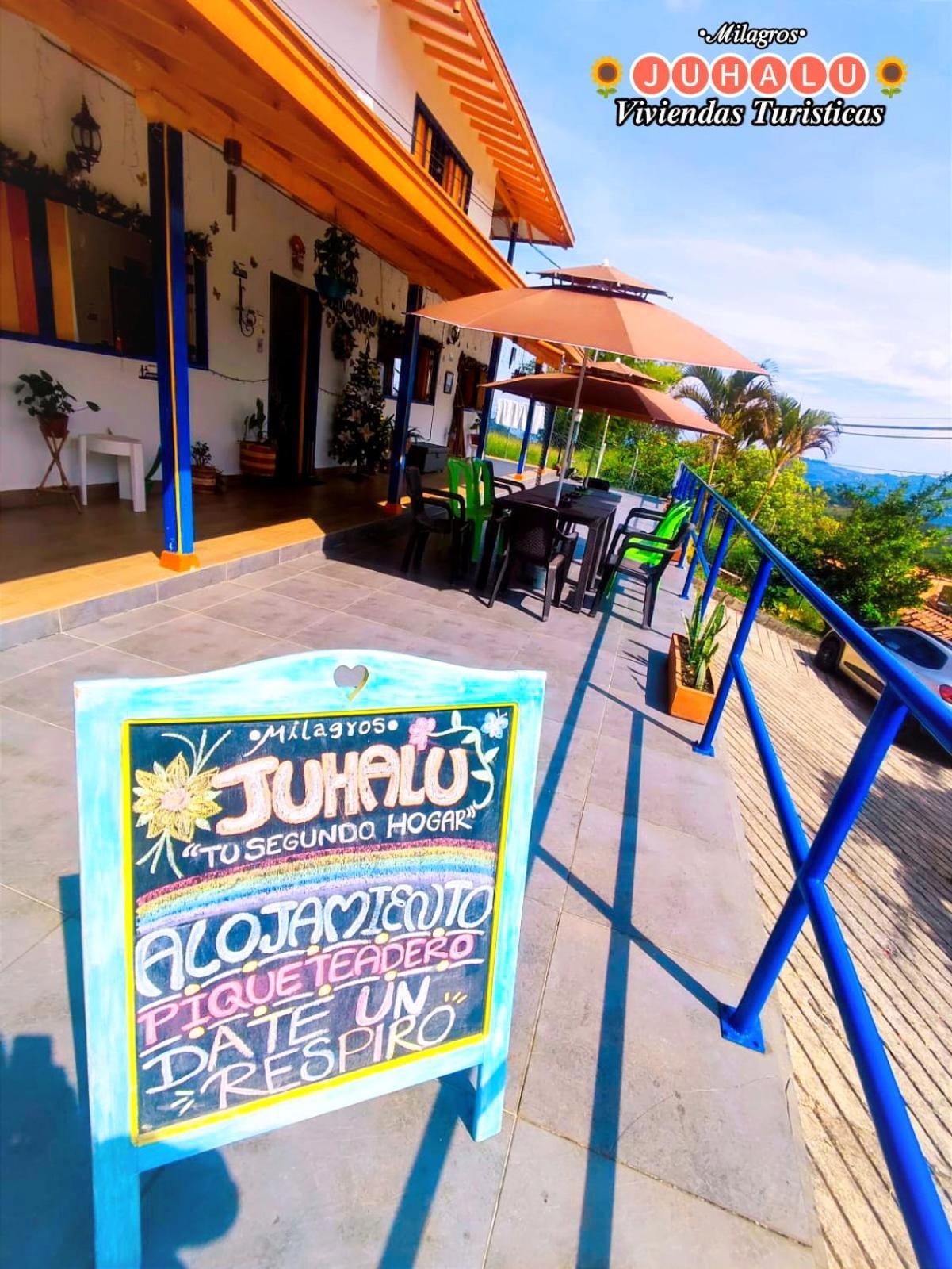 ᒍᑌᕼᗩᒪᑌ Hotel Jericoc  Exterior photo