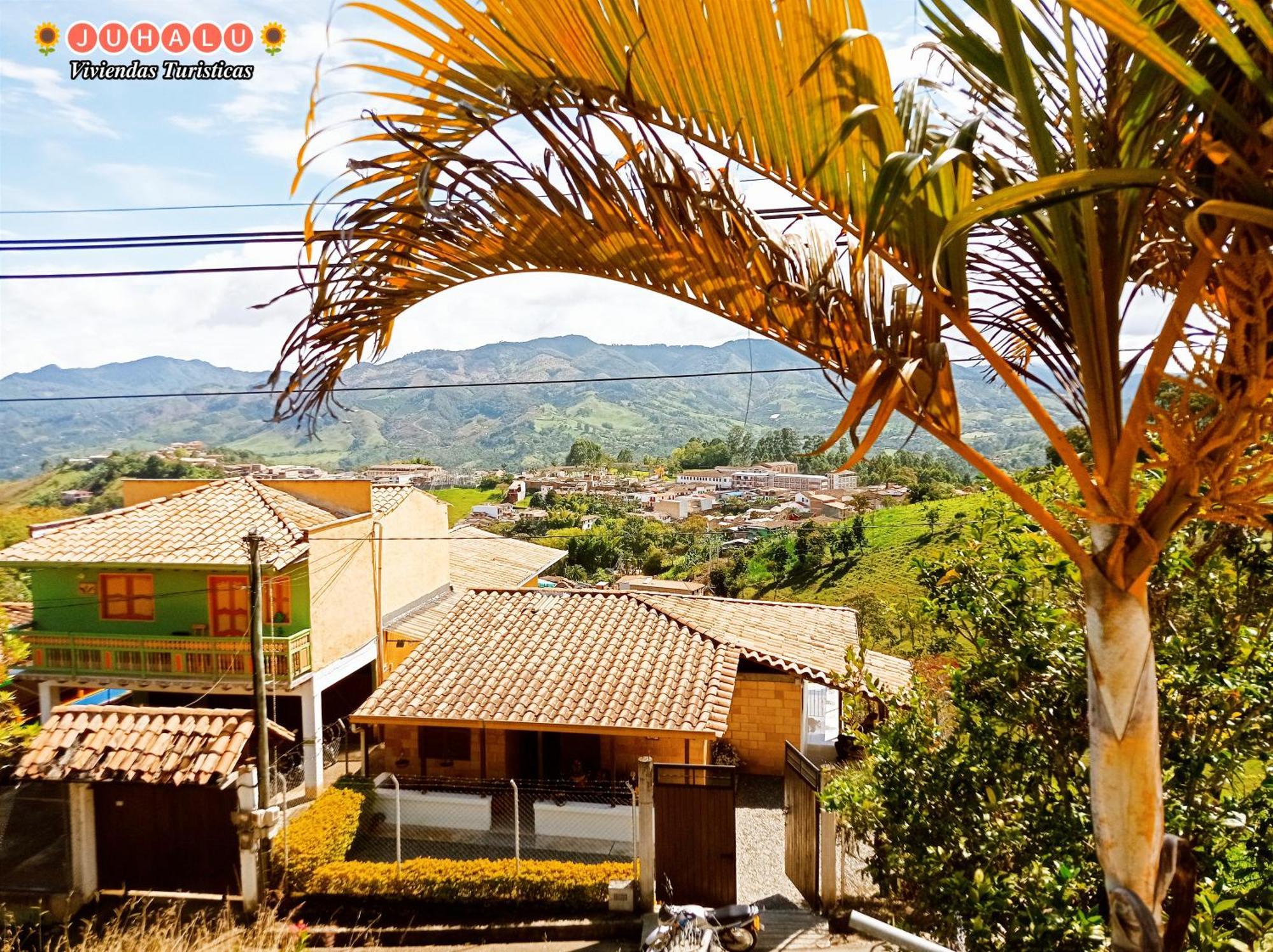 ᒍᑌᕼᗩᒪᑌ Hotel Jericoc  Exterior photo