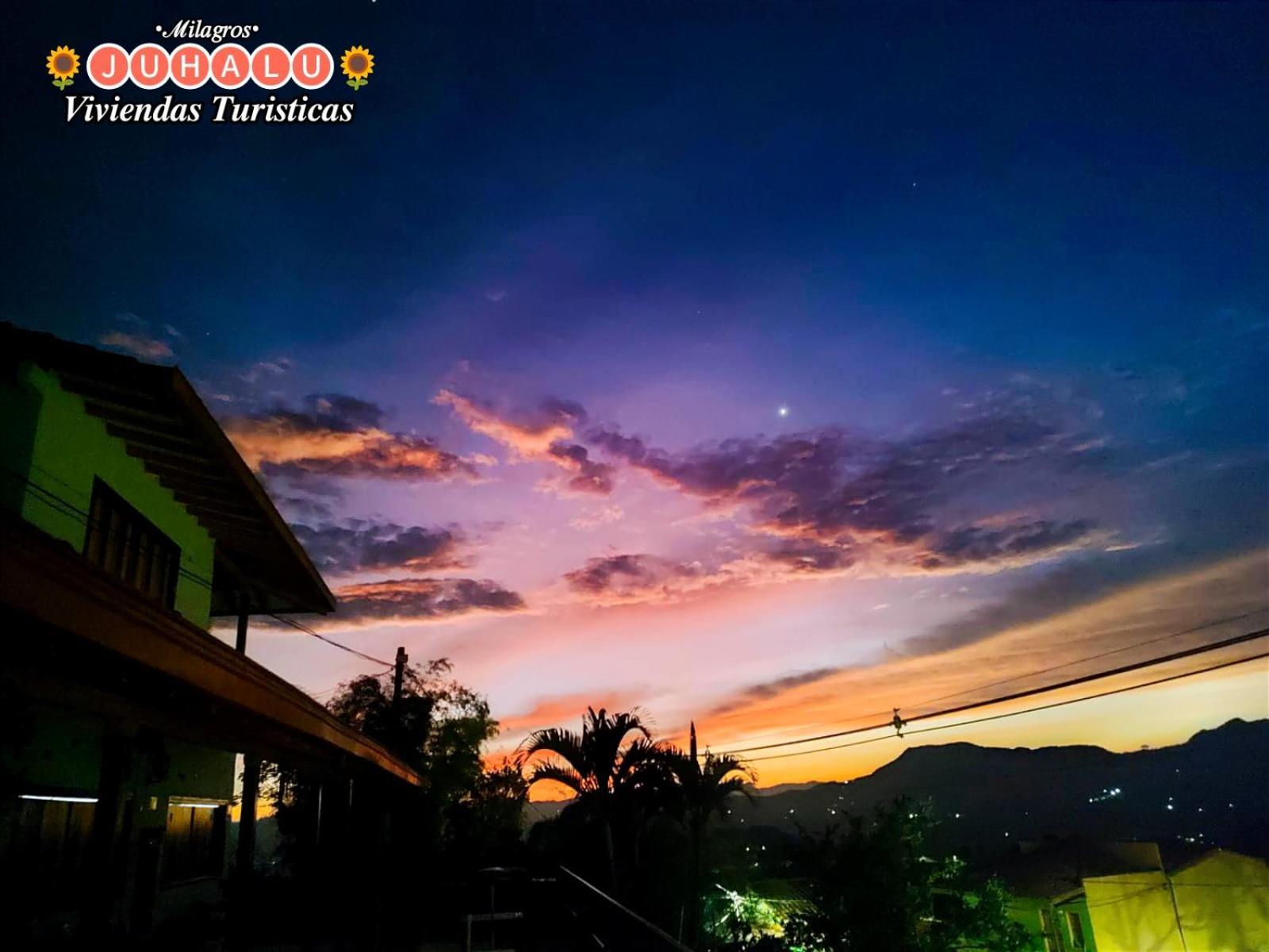 ᒍᑌᕼᗩᒪᑌ Hotel Jericoc  Exterior photo
